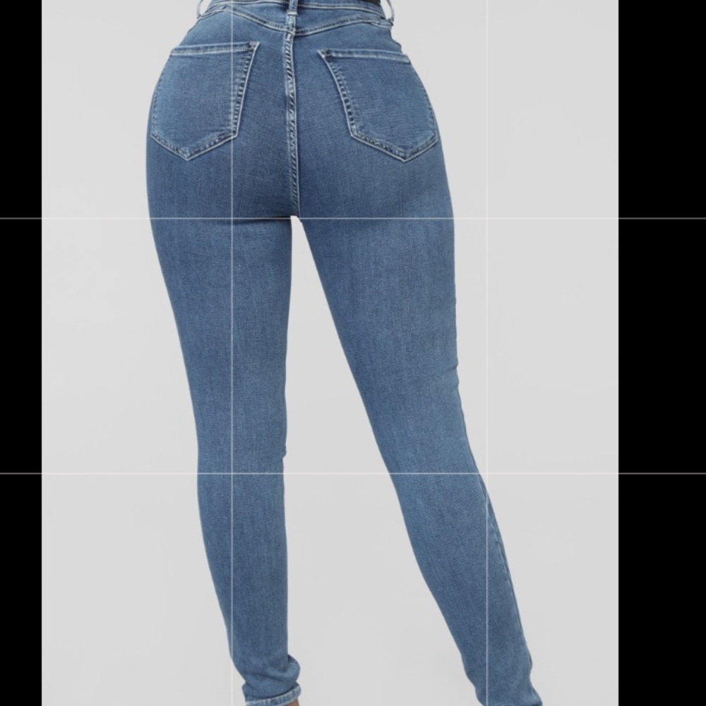 Hustlin’ Hard High Rise Skinnies-Medium Blue Wash - Picture 3 of 5